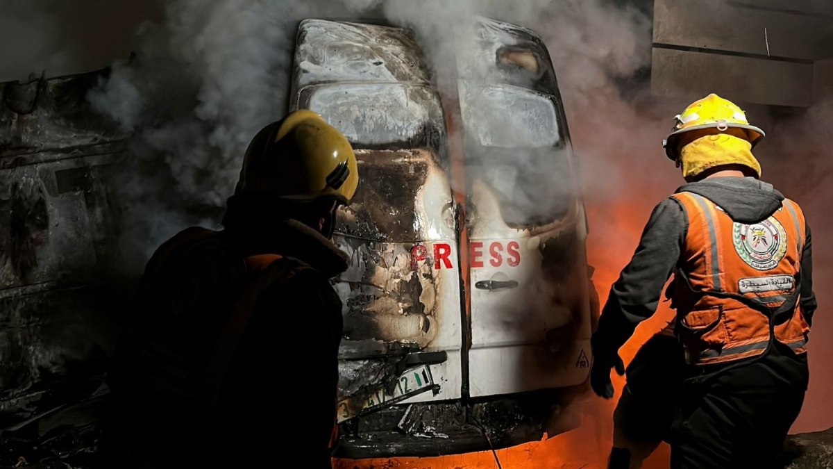 İsrail ordusu Gazze’de yayın aracını bombaladı: 5 gazeteci öldü