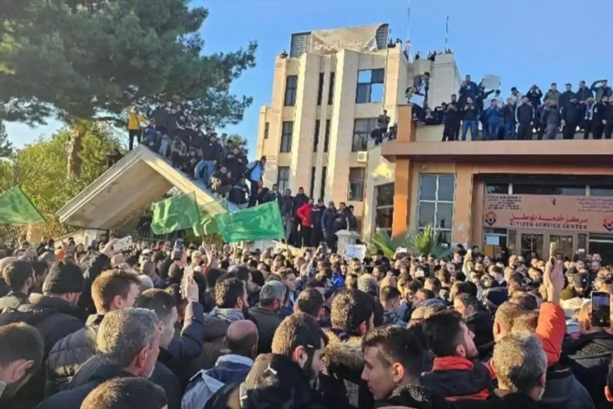 Suriye’de protesto gösterilerine ilişkin hükümetten açıklama geldi